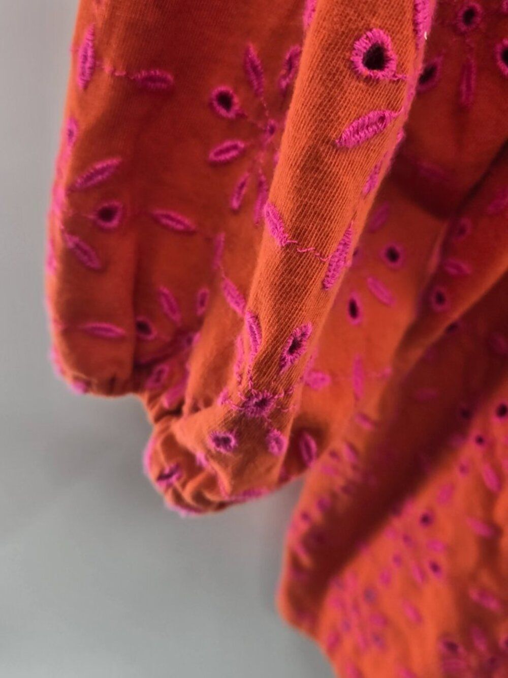 J. Jill Orange Pink Embroidered Eyelet Balloon Sleeve Tunic Blouse Top Small - Picture 9 of 13